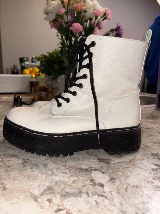 Shoes - Women's White Platform Lace-Up Combat Boot with Black Sole